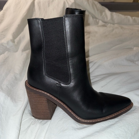 Crown Vintage Leather Booties - Picture 2 of 4